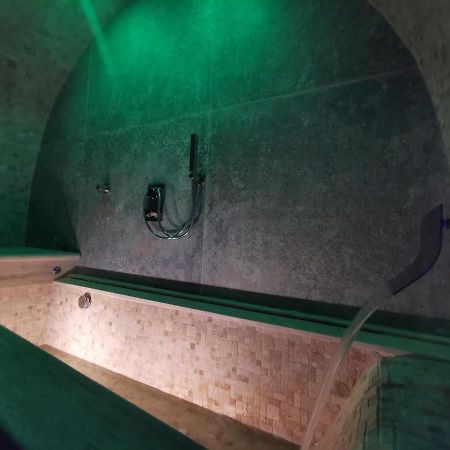 Bed and Breakfast Dioniso Bed & Wellness Таранто Екстер'єр фото