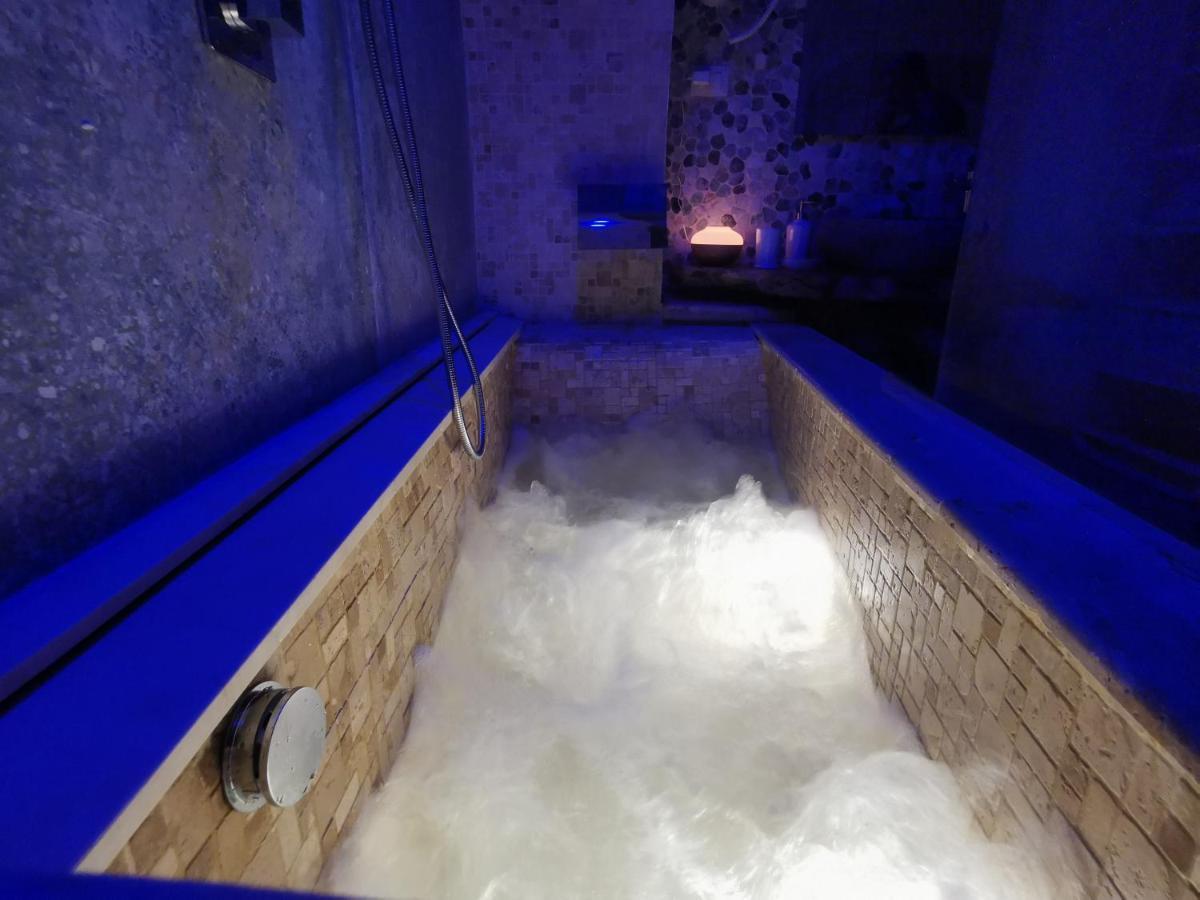 Bed and Breakfast Dioniso Bed & Wellness Таранто Екстер'єр фото
