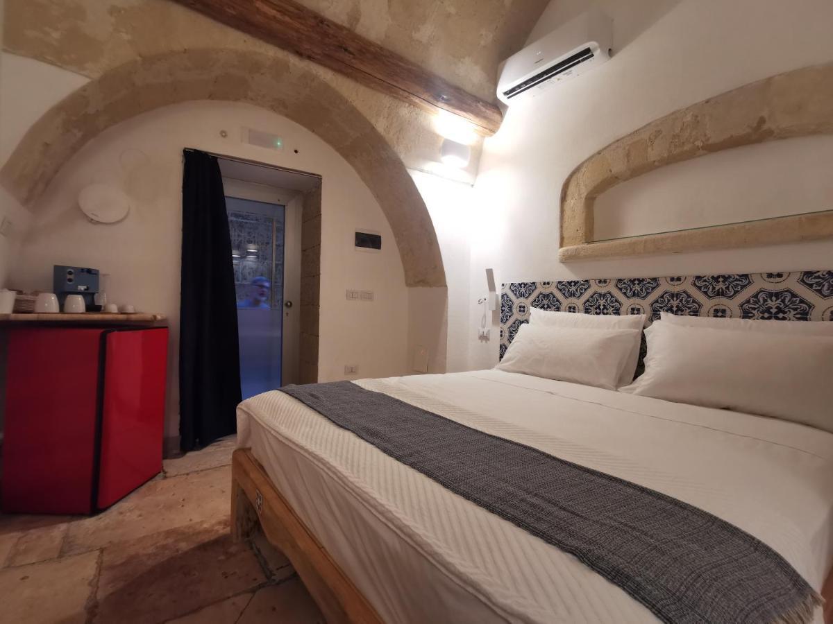 Bed and Breakfast Dioniso Bed & Wellness Таранто Екстер'єр фото
